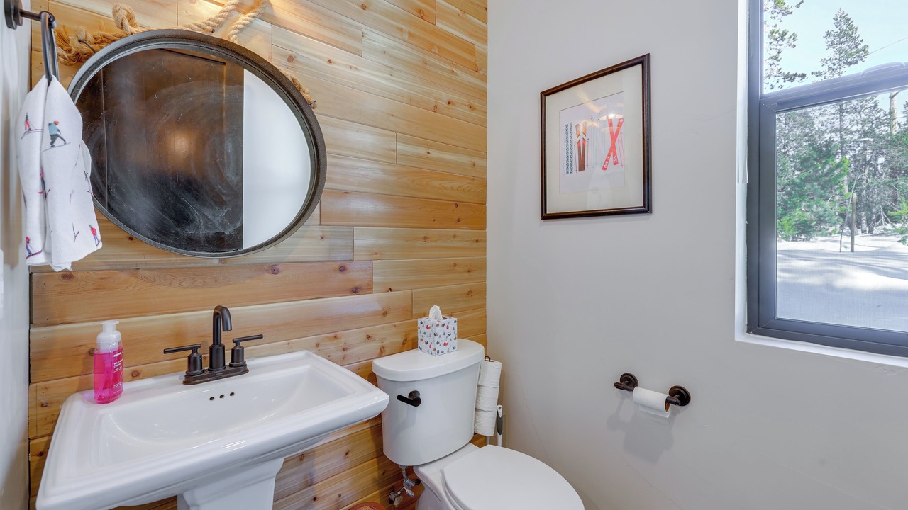 Photo of Bathroom in Kingvale