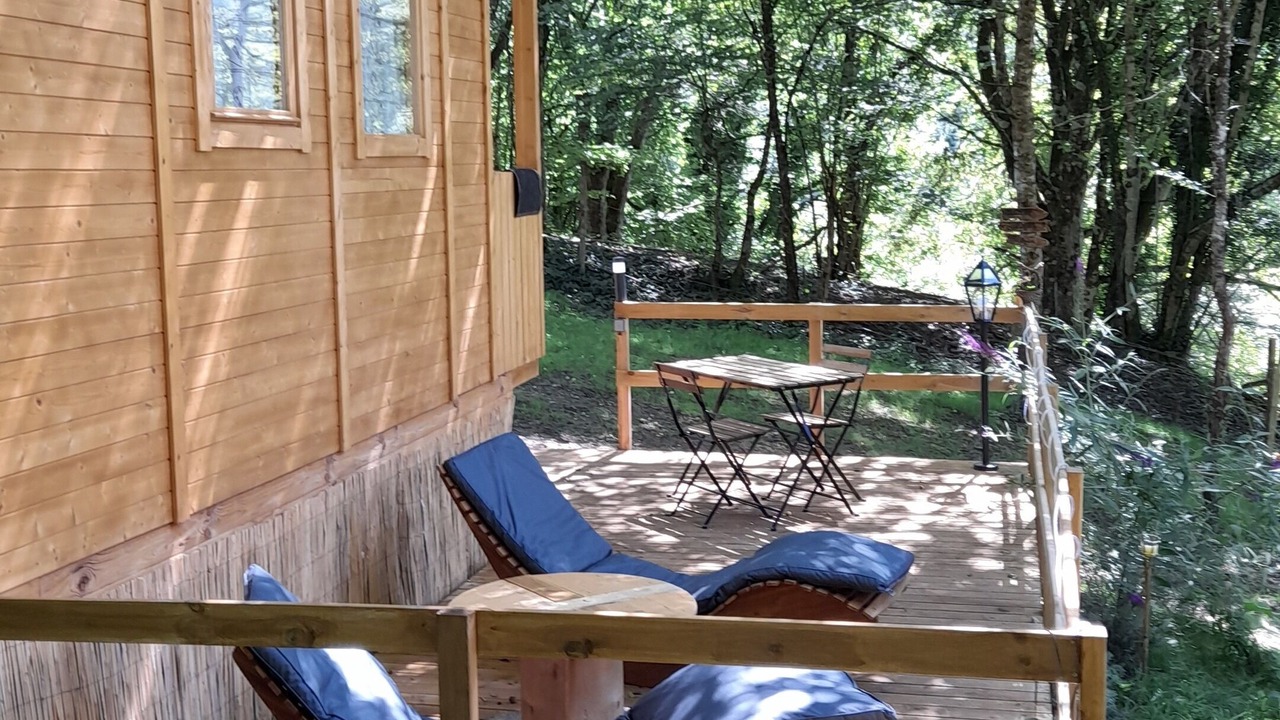 Photo of Patio Balcony in Ornans