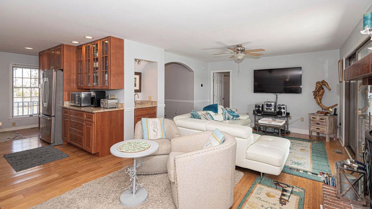 Photo of Livingroom in Ocean Pines