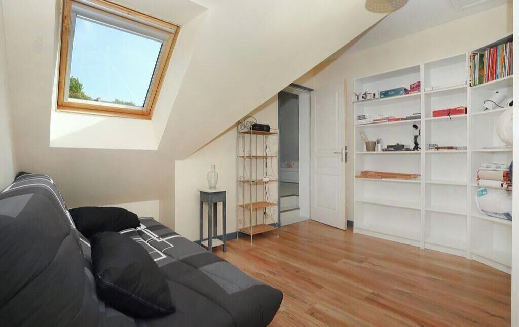 Photo of Bedroom in Montreuil-sous-Perouse