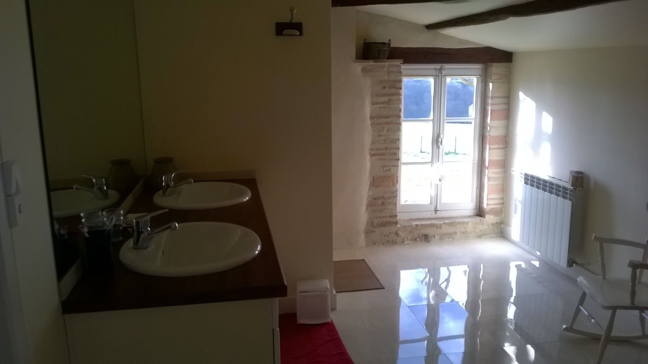 Photo of Bathroom in Aillas