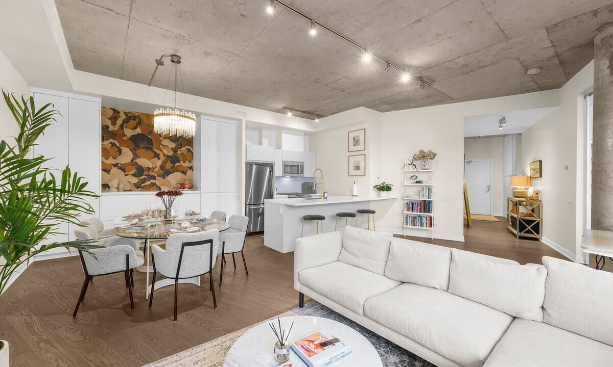 Photo of Livingroom in St. Lawrence