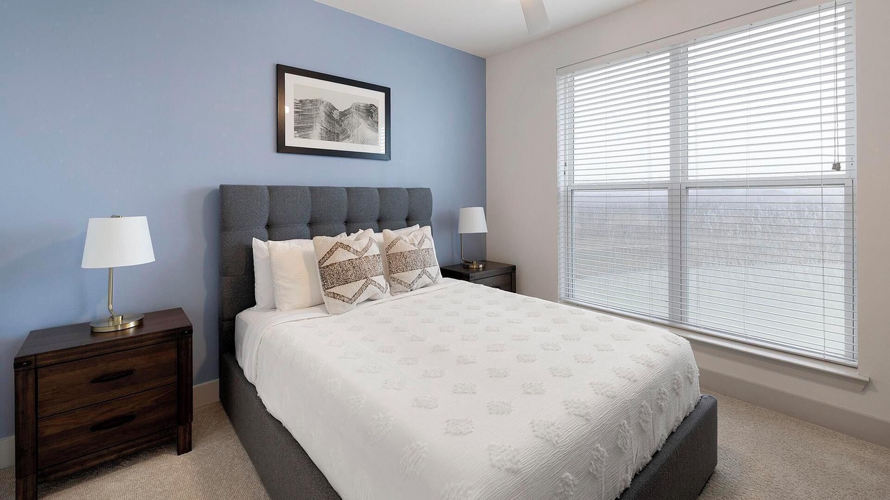 Photo of Bedroom in Garland