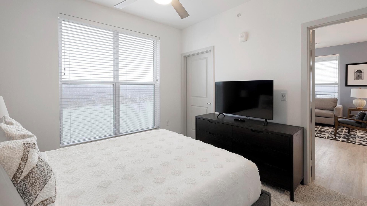 Photo of Bedroom in Garland