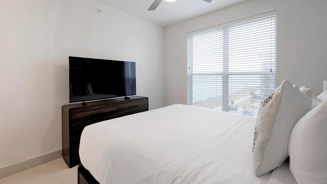 Photo of Bedroom in Garland