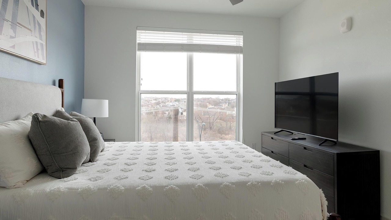 Photo of Bedroom in Garland