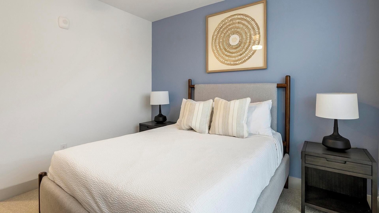 Photo of Bedroom in Garland