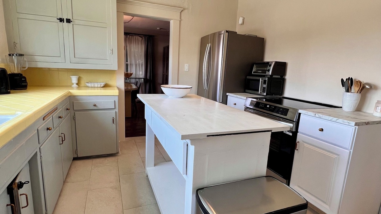 Photo of Kitchen in East Hollywood