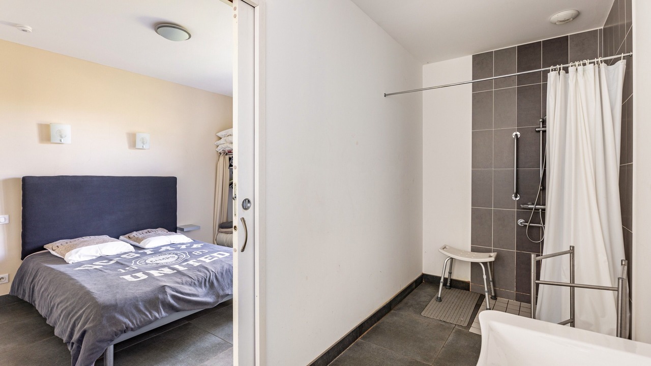 Photo of Bedroom in Saint-Epain