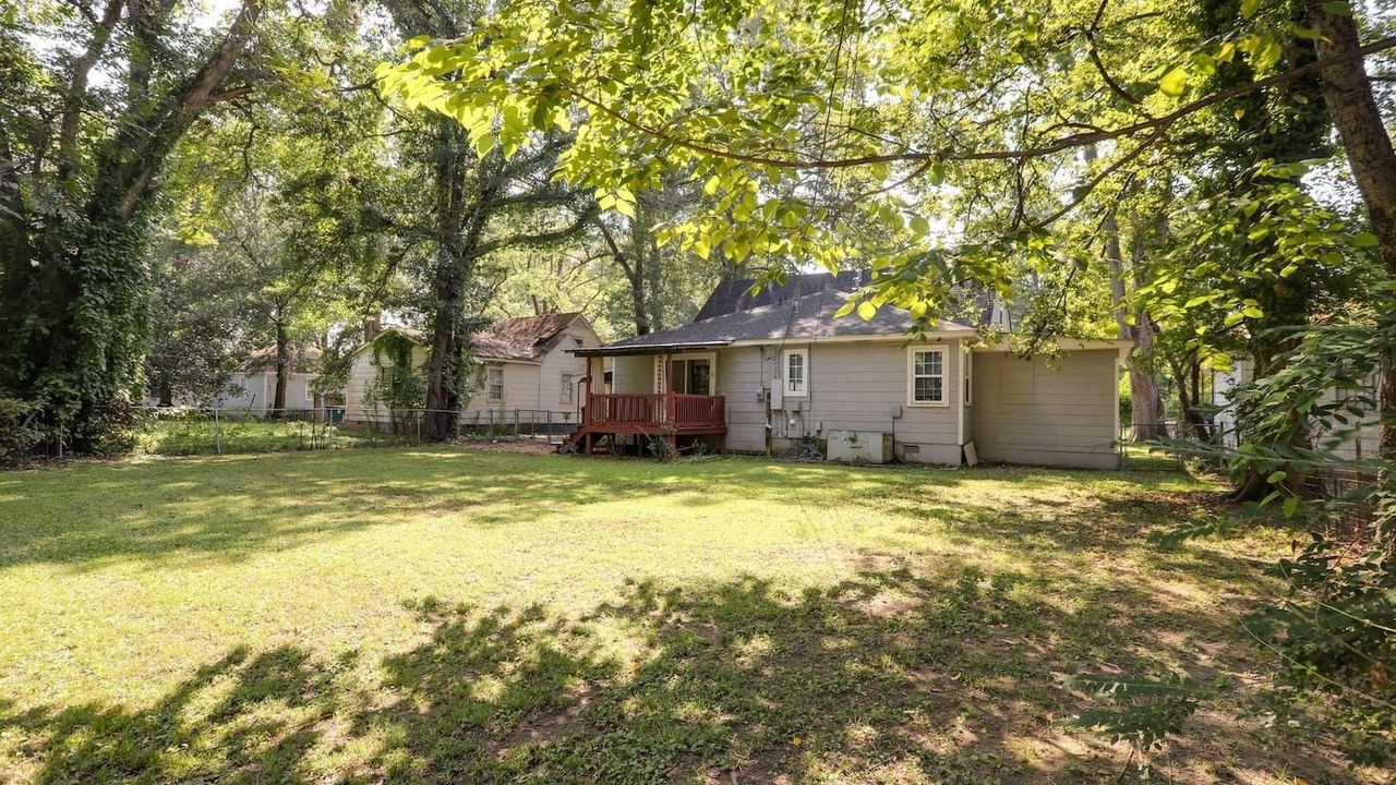 Photo of Outdoor in Greenwood