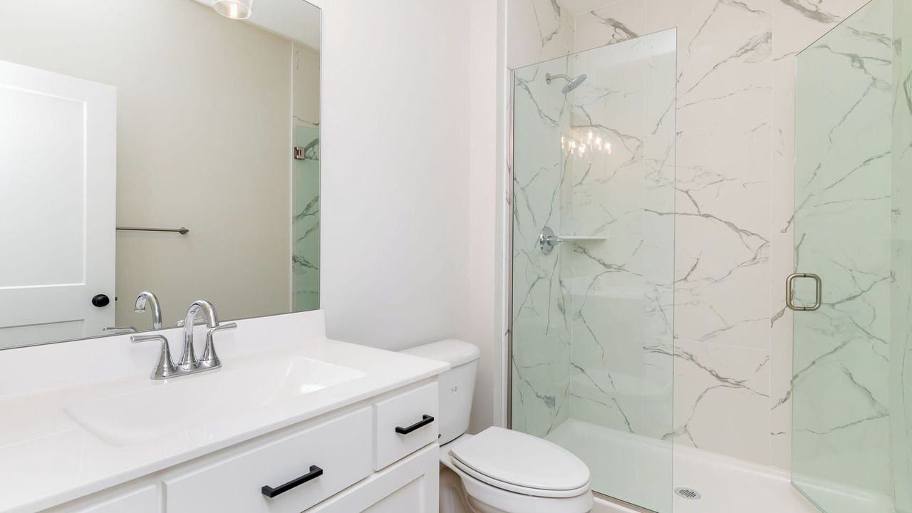 Photo of Bathroom in Jeffersonville - Clarksville