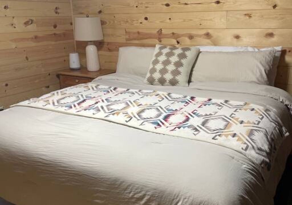 Photo of Bedroom in Desha