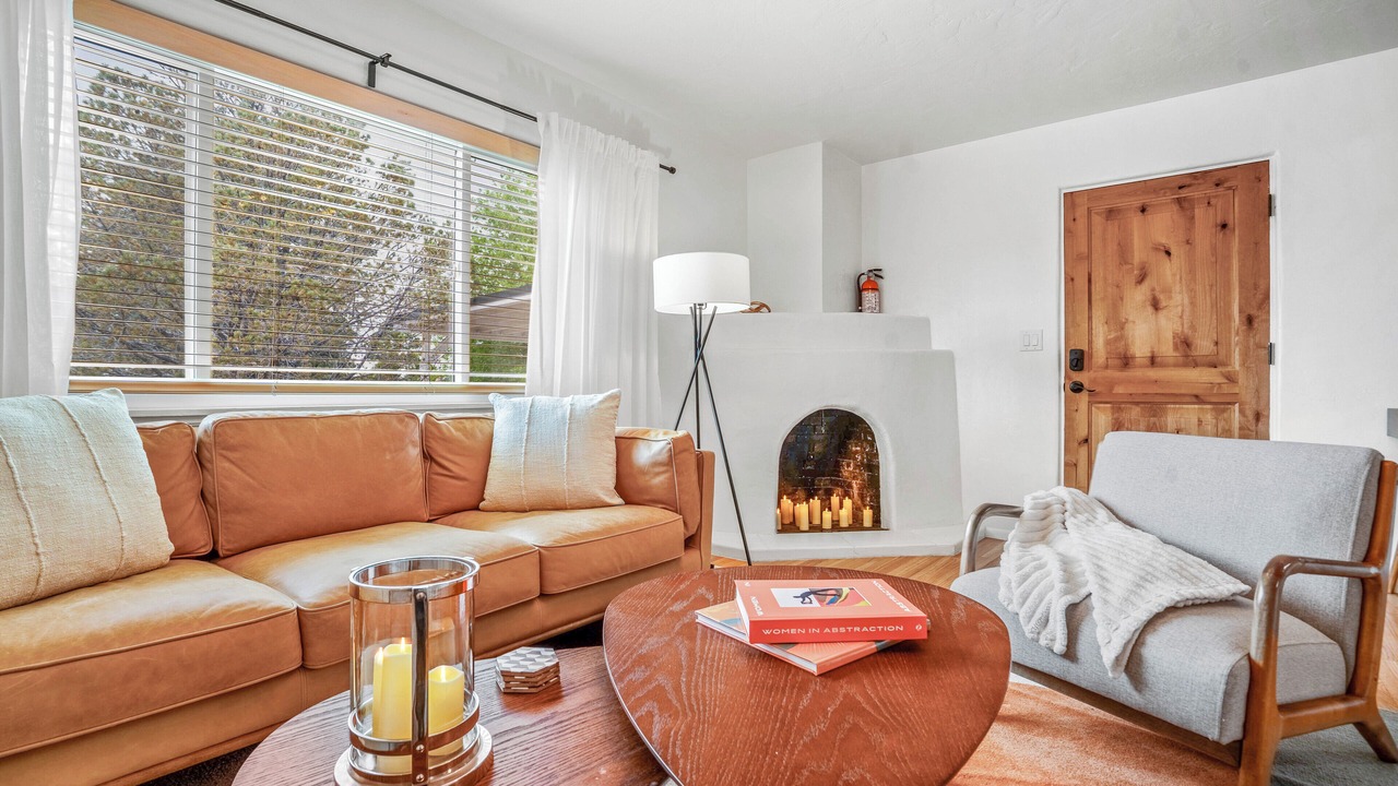 Photo of Livingroom in Santa Fe