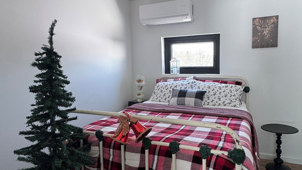 Photo of Bedroom in Carbondale