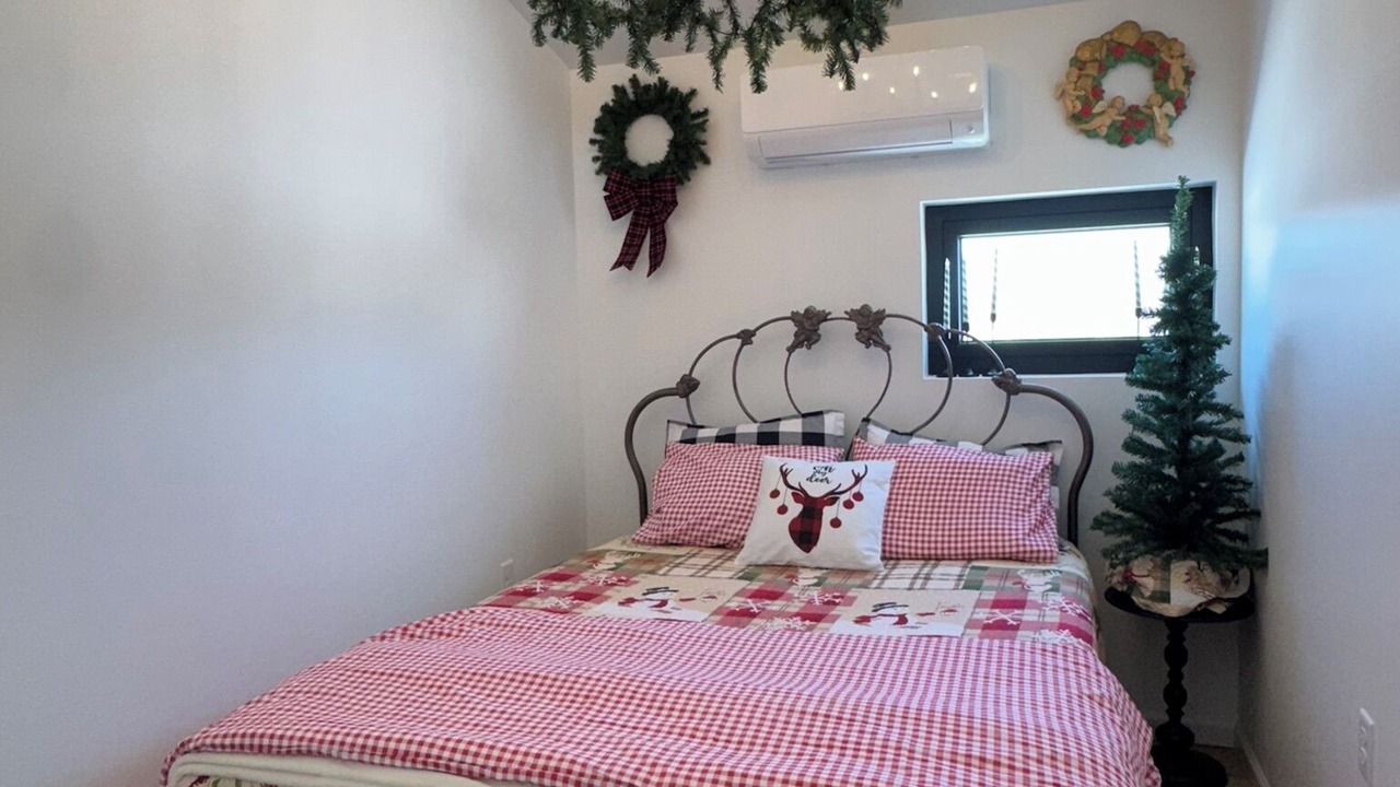Photo of Bedroom in Carbondale