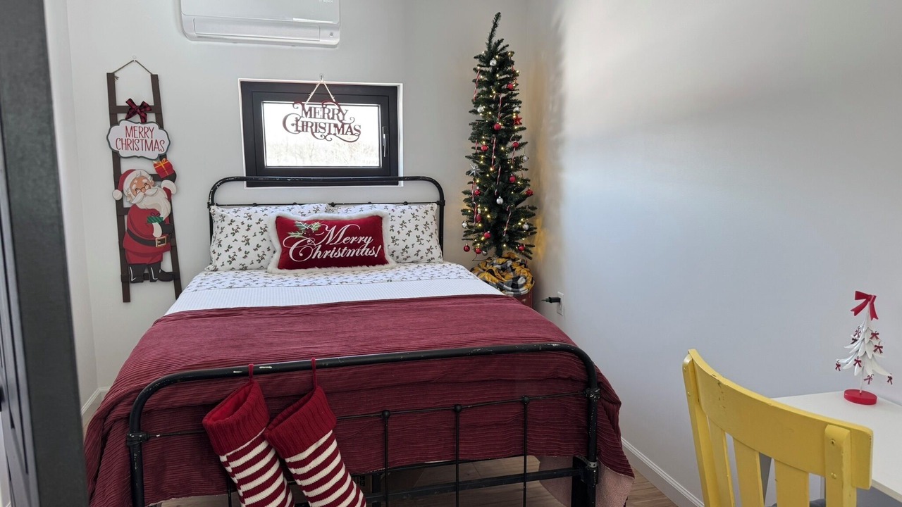 Photo of Bedroom in Carbondale