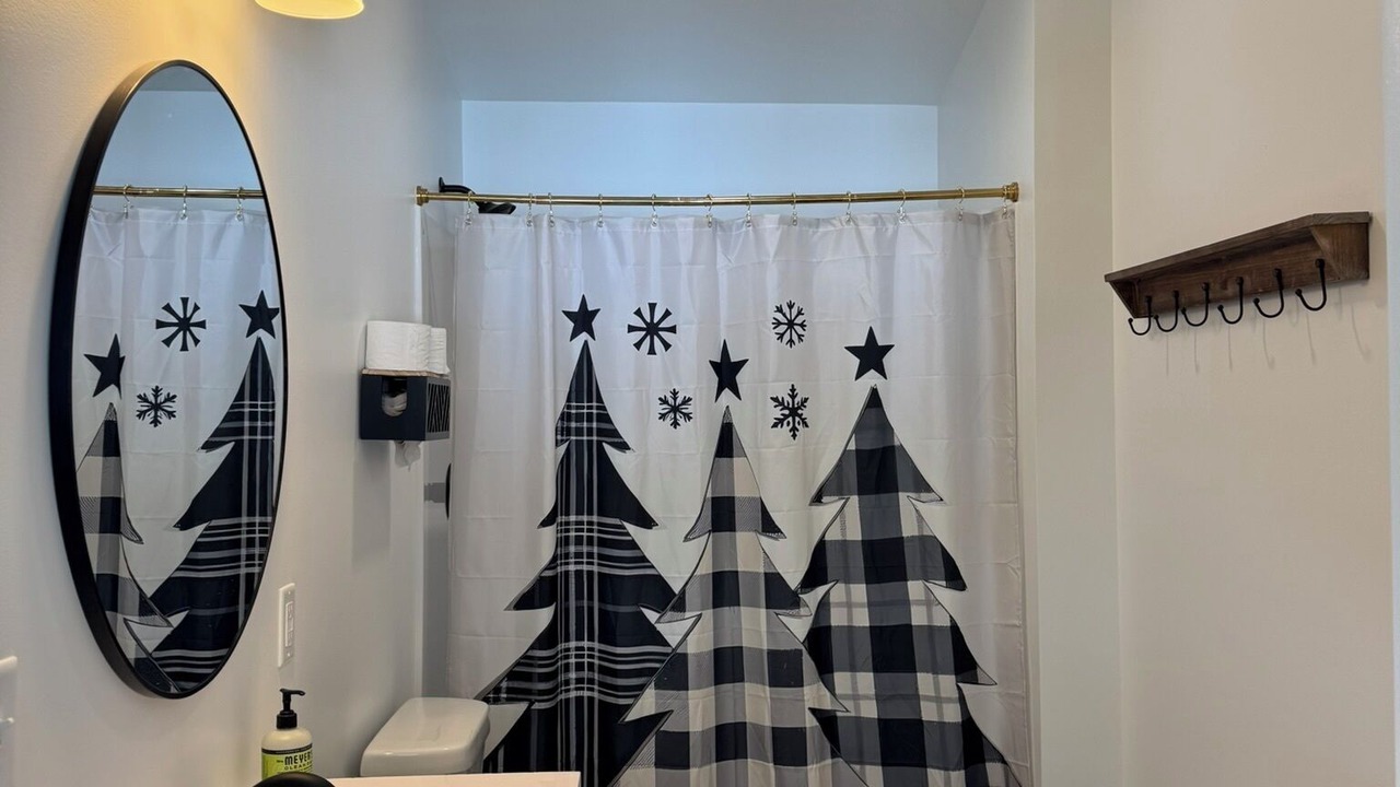 Photo of Bathroom in Carbondale
