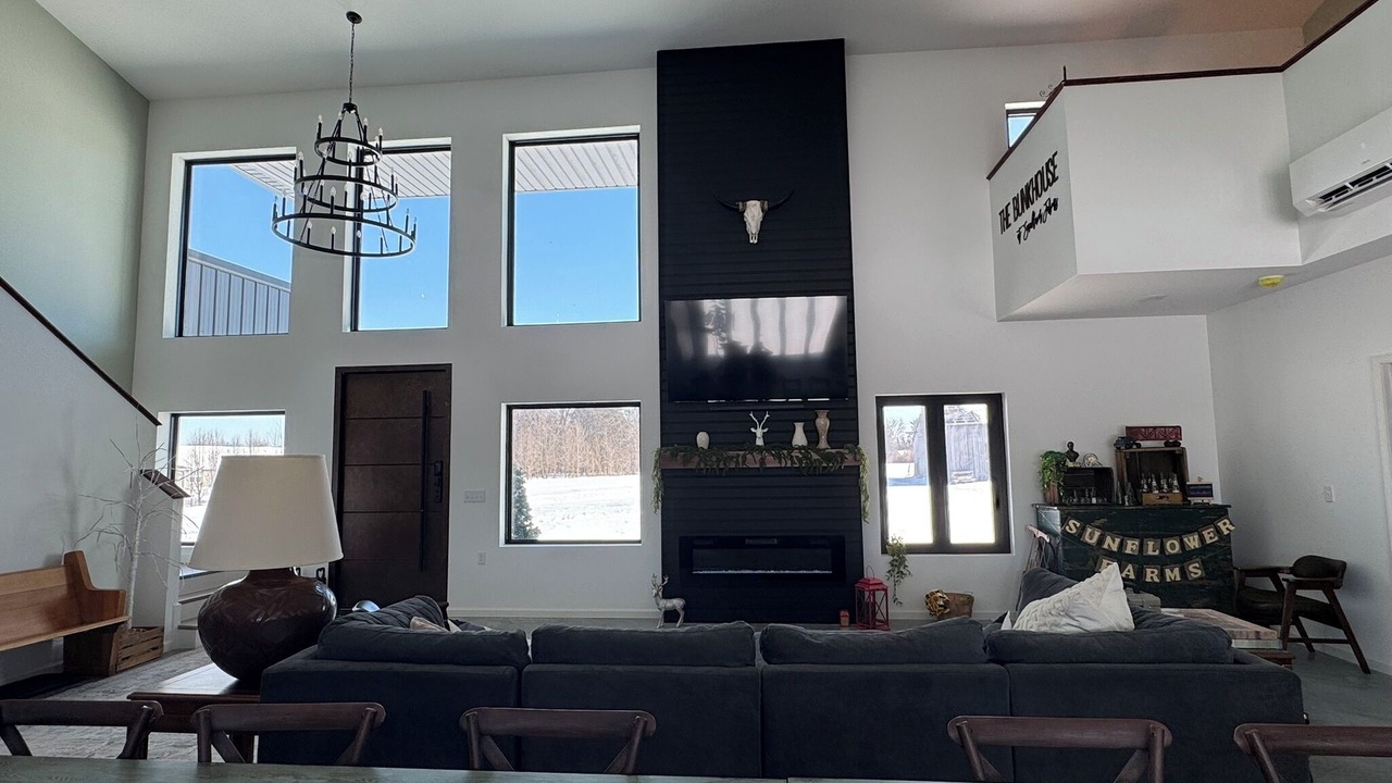 Photo of Livingroom in Carbondale