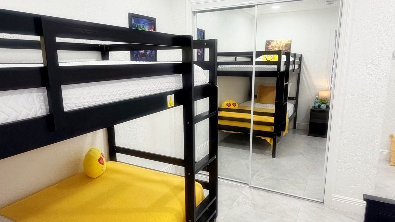 Photo of Bedroom in Casselberry