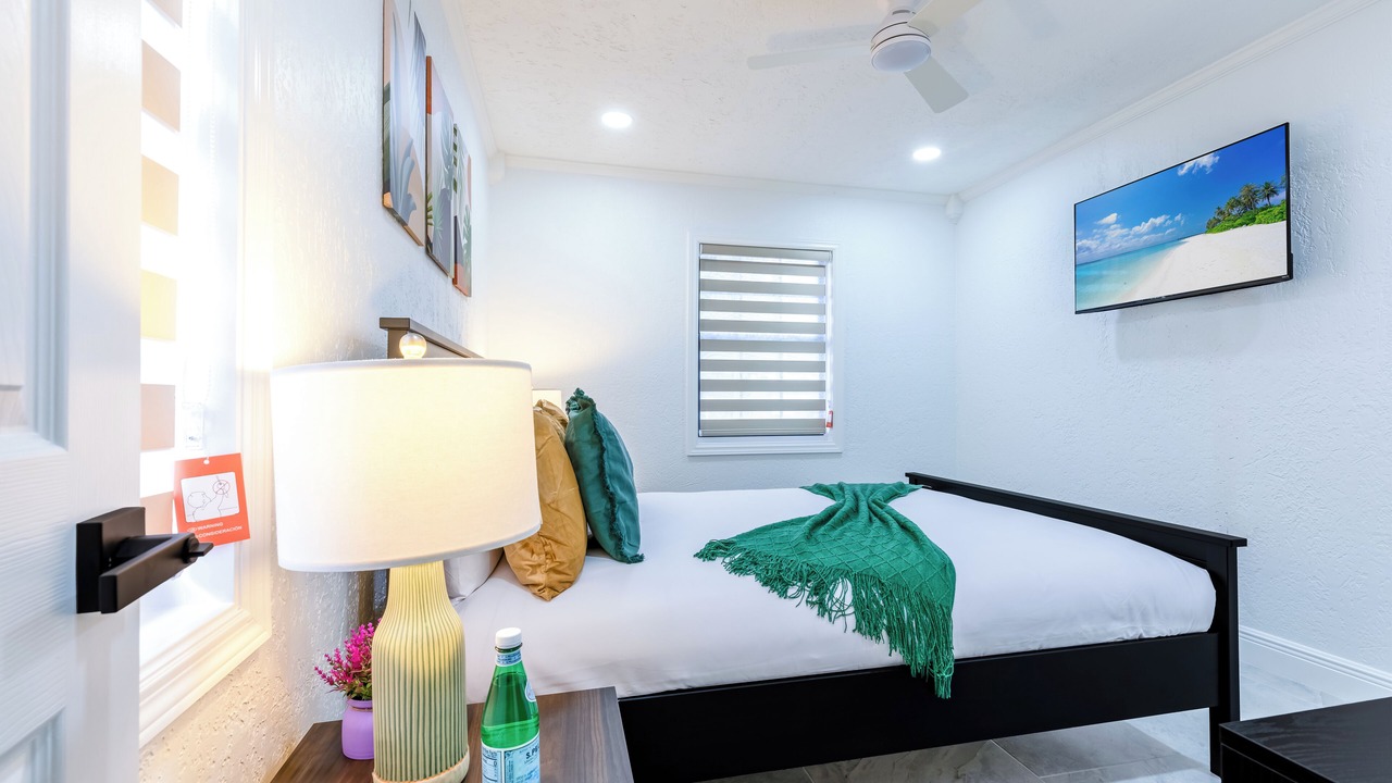 Photo of Bedroom in Casselberry