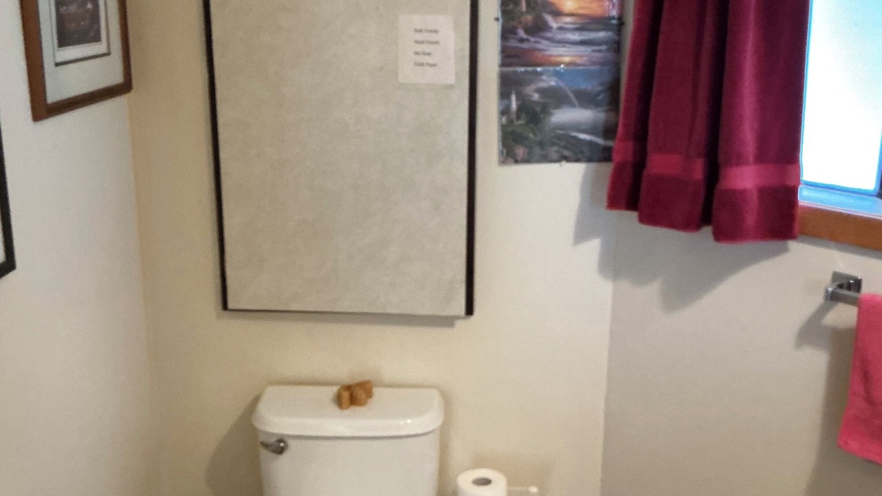 Photo of Bathroom in East Wenatchee