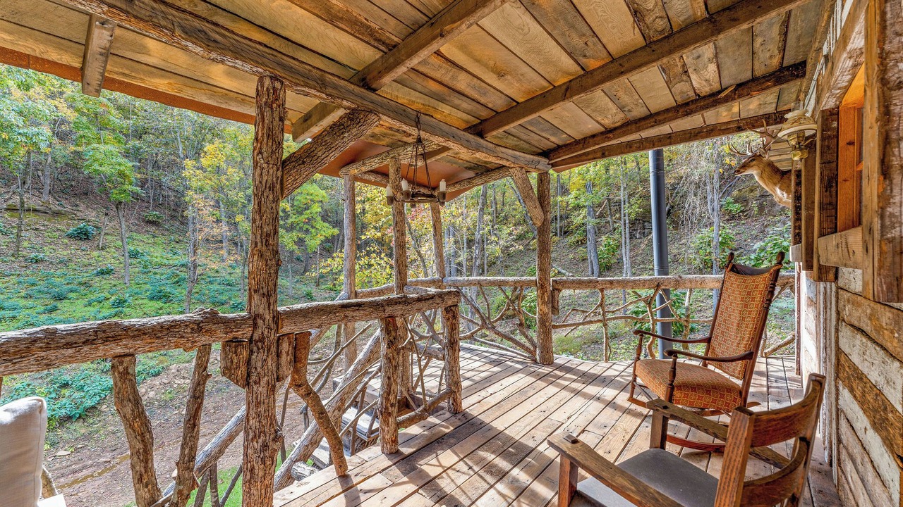 Photo of Patio Balcony in Jasper