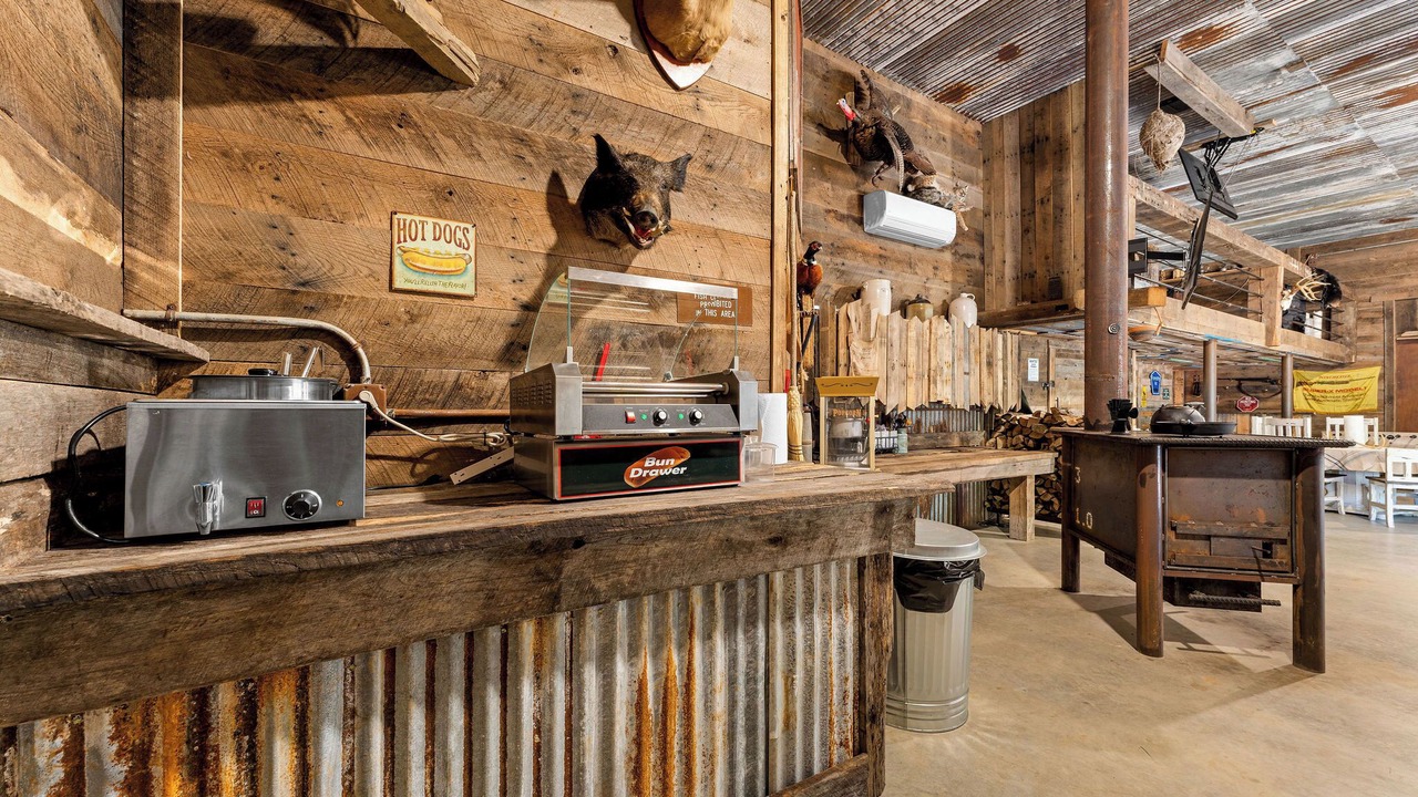 Photo of Others in Jasper