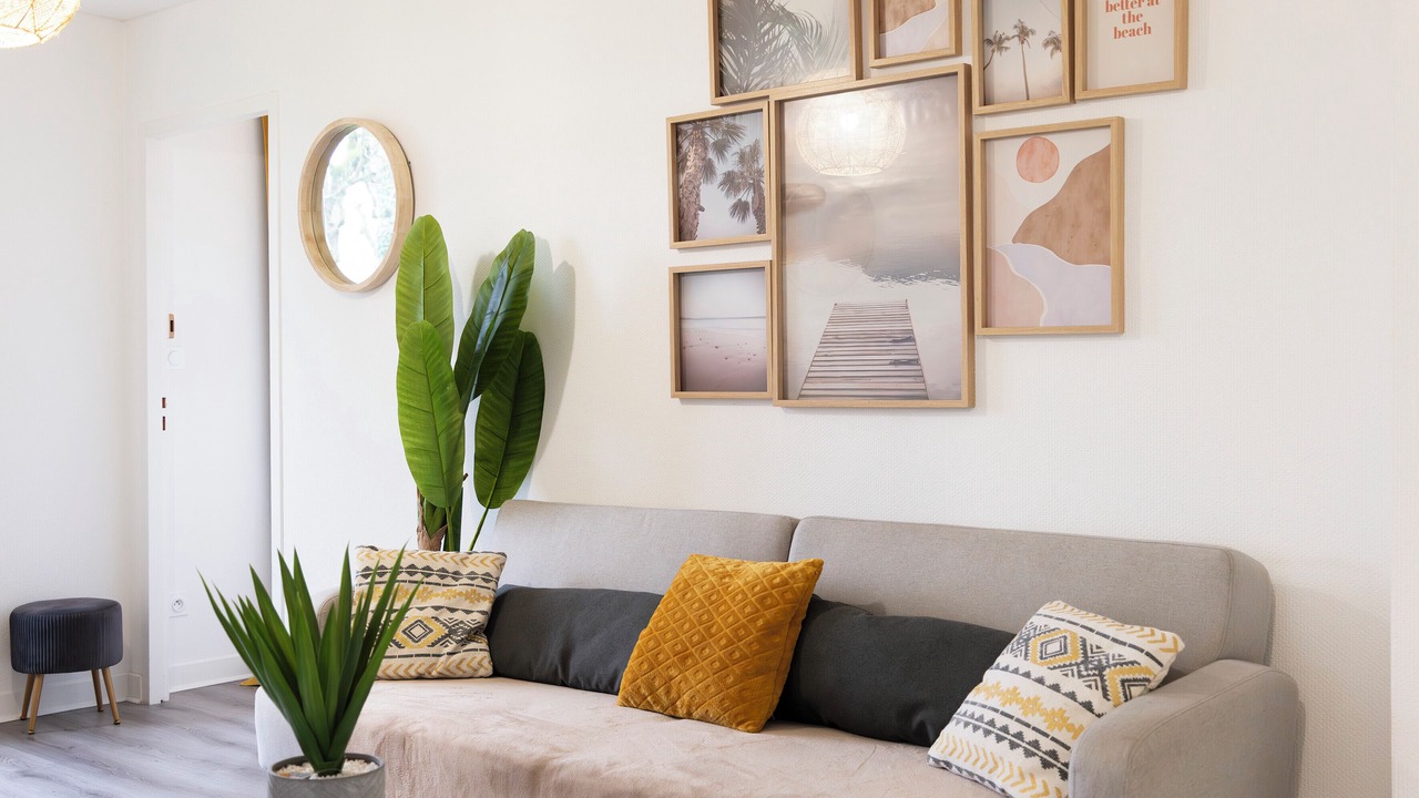 Photo of Livingroom in Quartier Beauregard-Boufflers-Buthegnemont-Boudonville