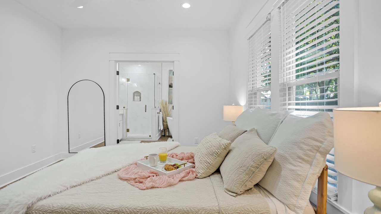 Photo of Bedroom in Conway