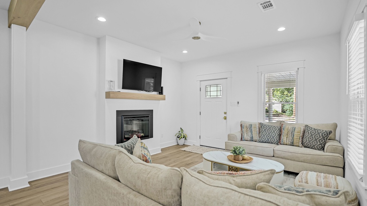 Photo of Livingroom in Conway