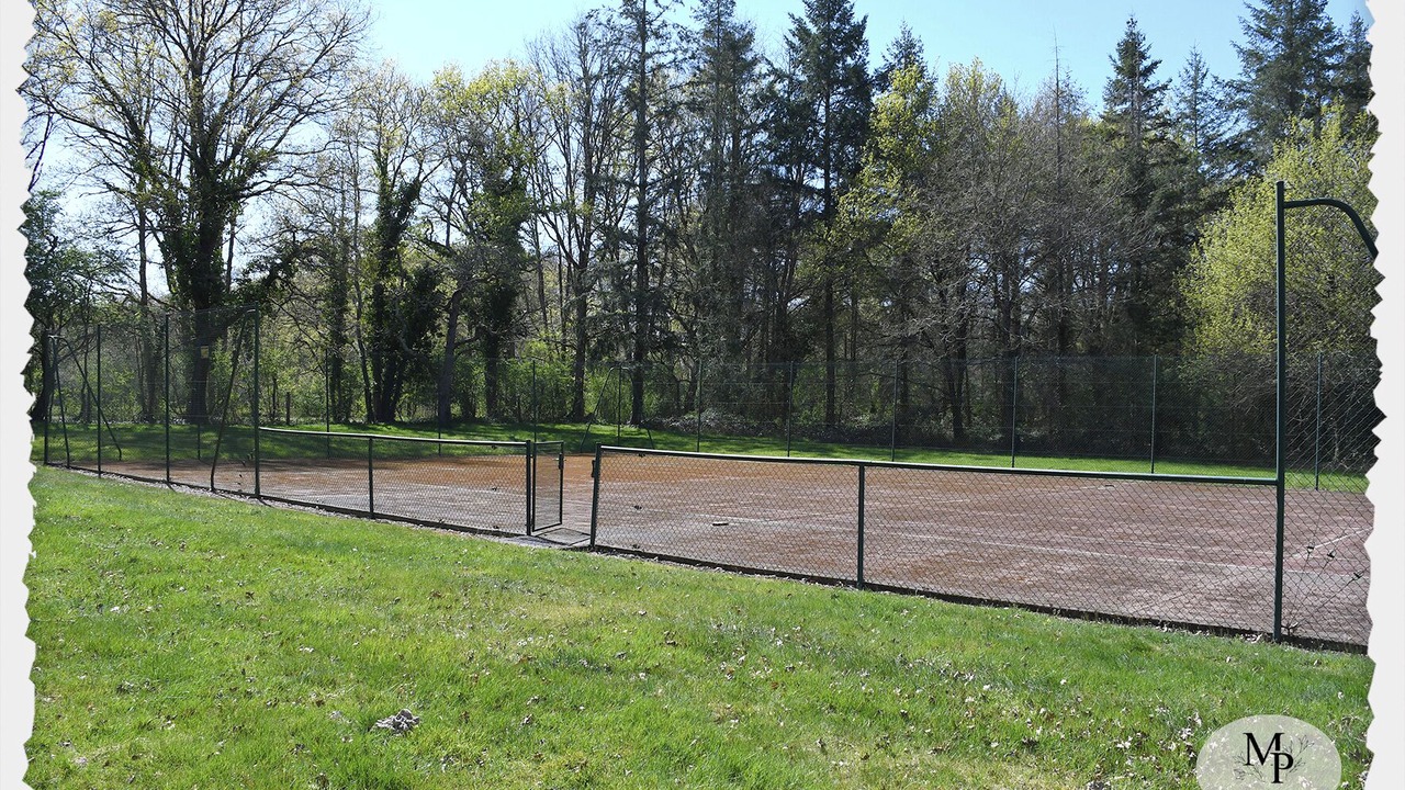 Photo of Others in Brinon-sur-Sauldre