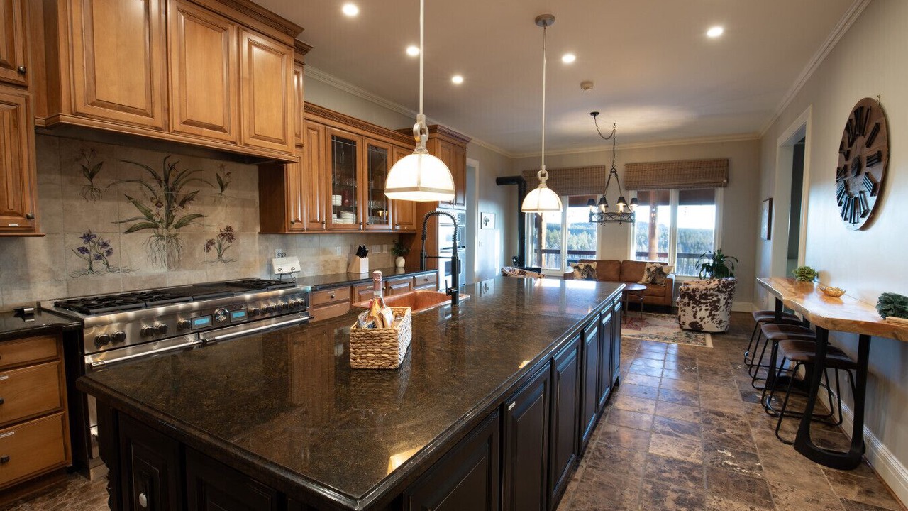 Photo of Kitchen in Divide