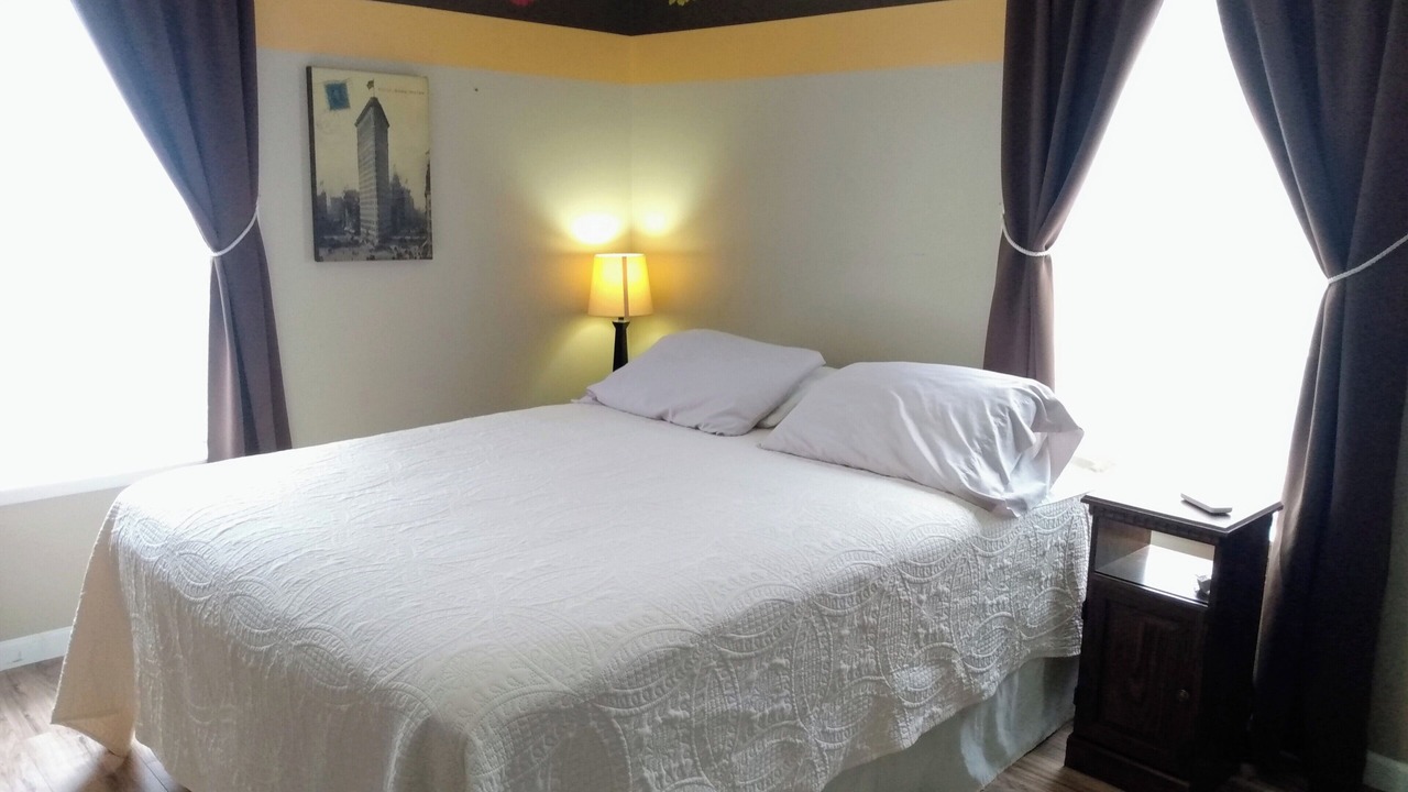 Photo of Bedroom in Cuba