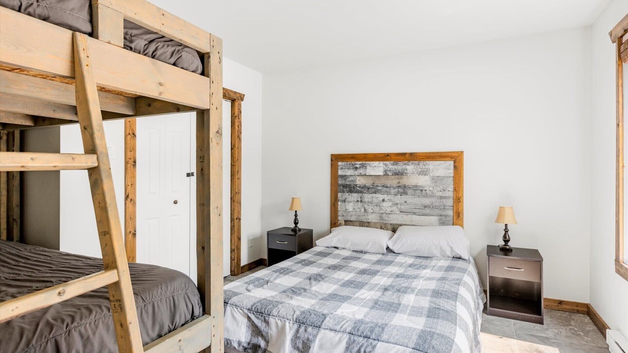 Photo of Bedroom in Mauricie