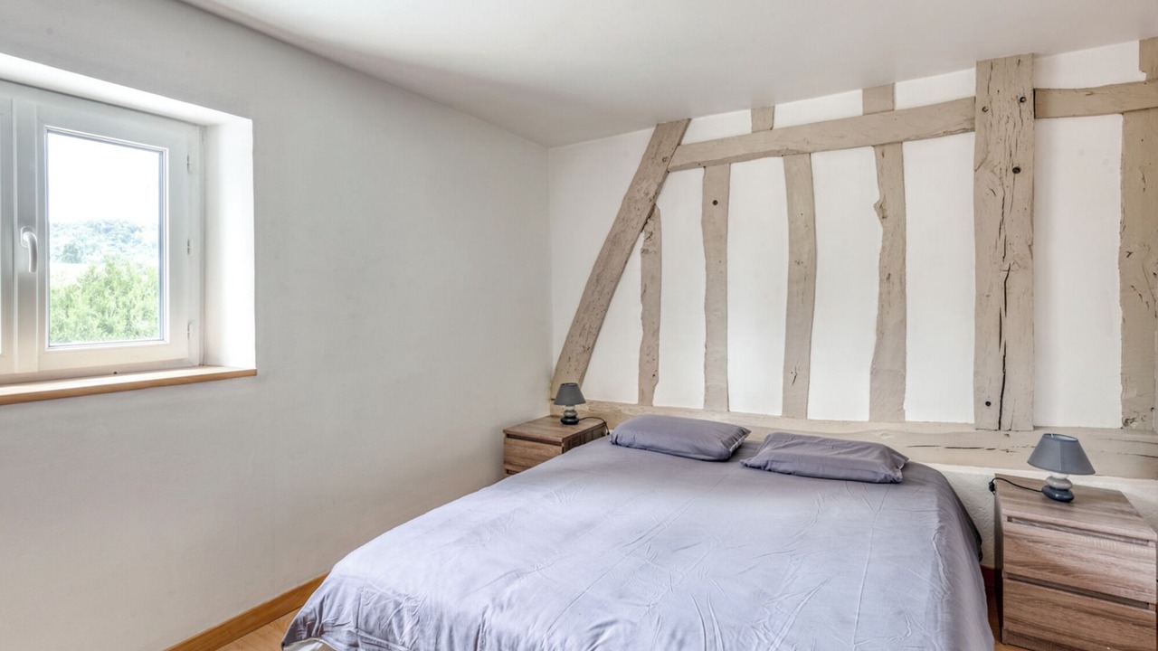 Photo of Bedroom in Jumieges