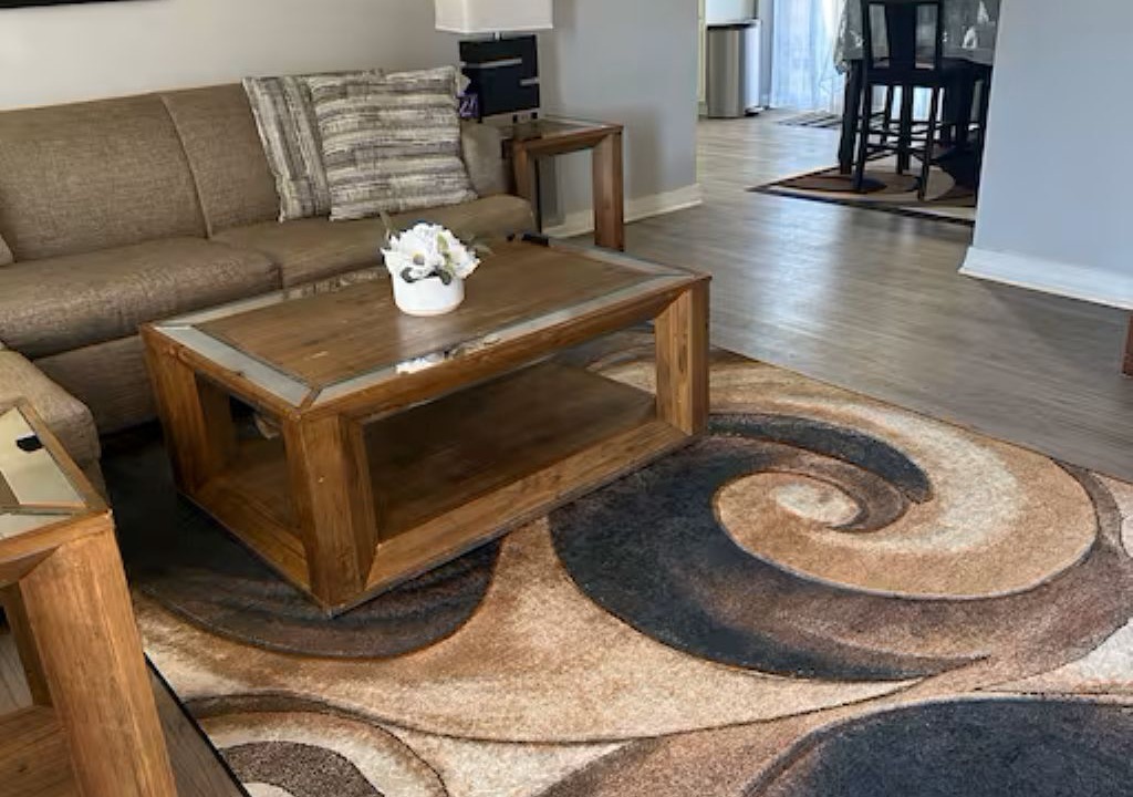 Photo of Livingroom in Broken Arrow