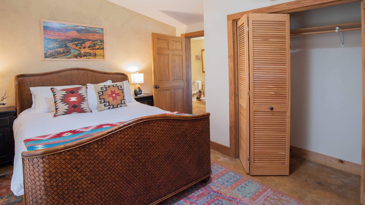 Photo of Bedroom in Hunt