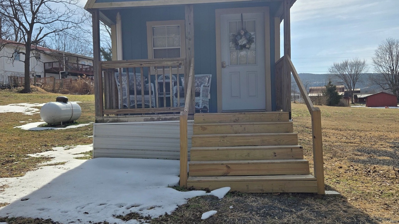 Photo of Outdoor in Marshall