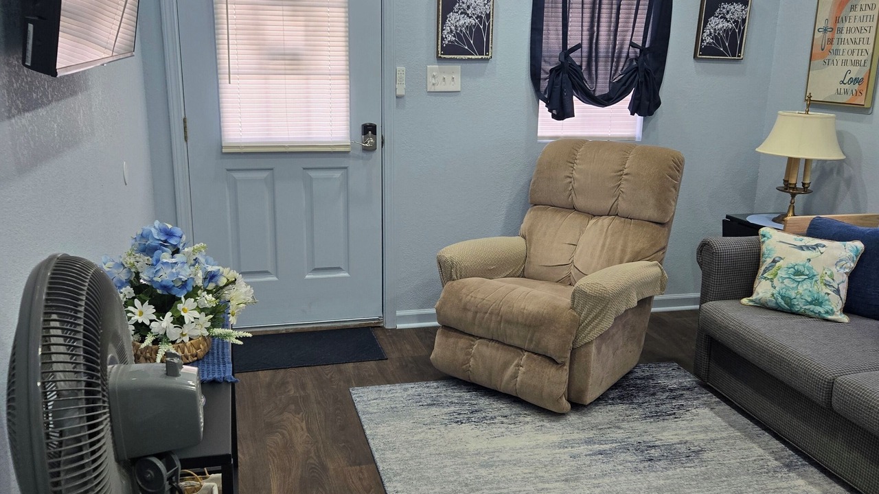 Photo of Livingroom in Marshall