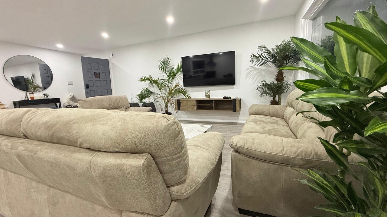 Photo of Livingroom in Agincourt