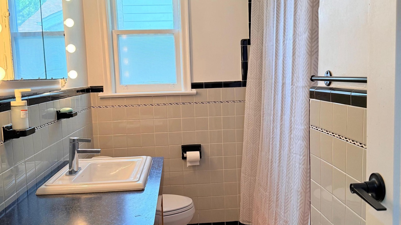 Photo of Bathroom in Agincourt