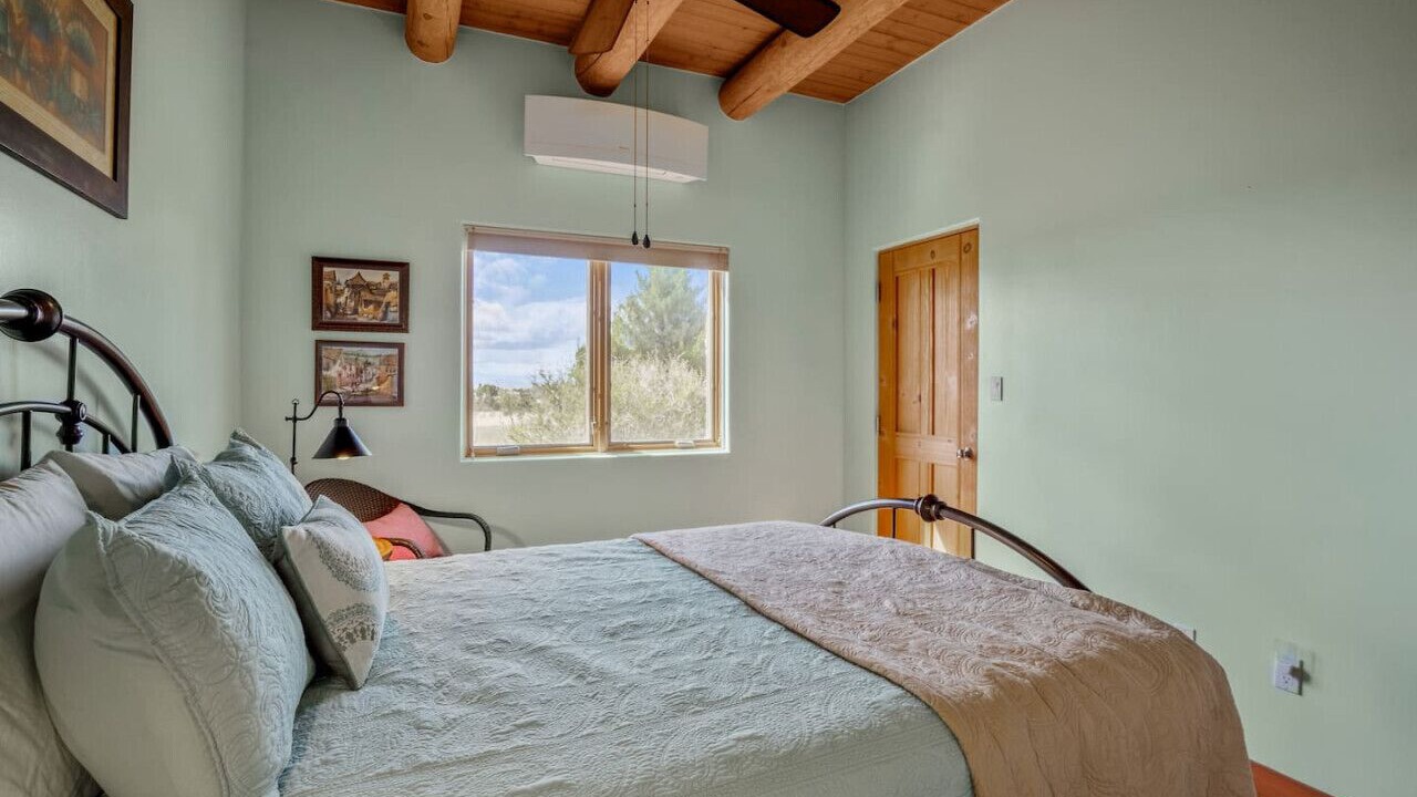 Photo of Bedroom in Eldorado at Santa Fe