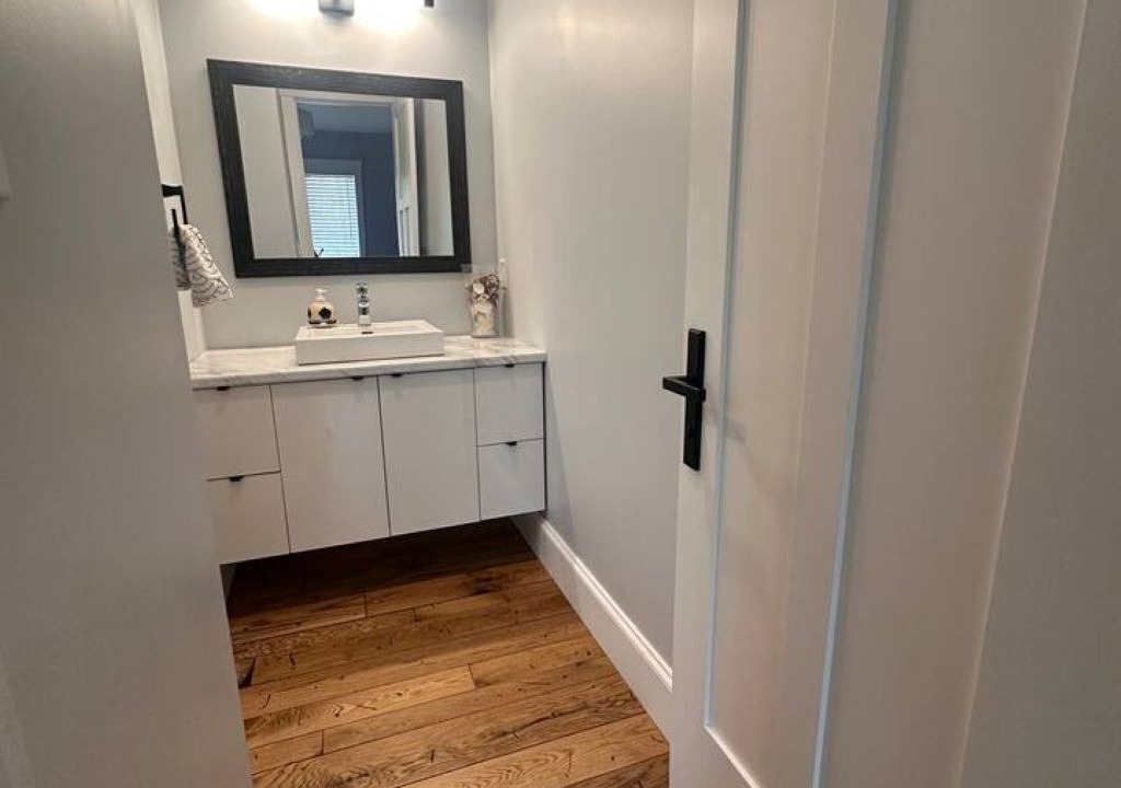 Photo of Bathroom in Port Sydney