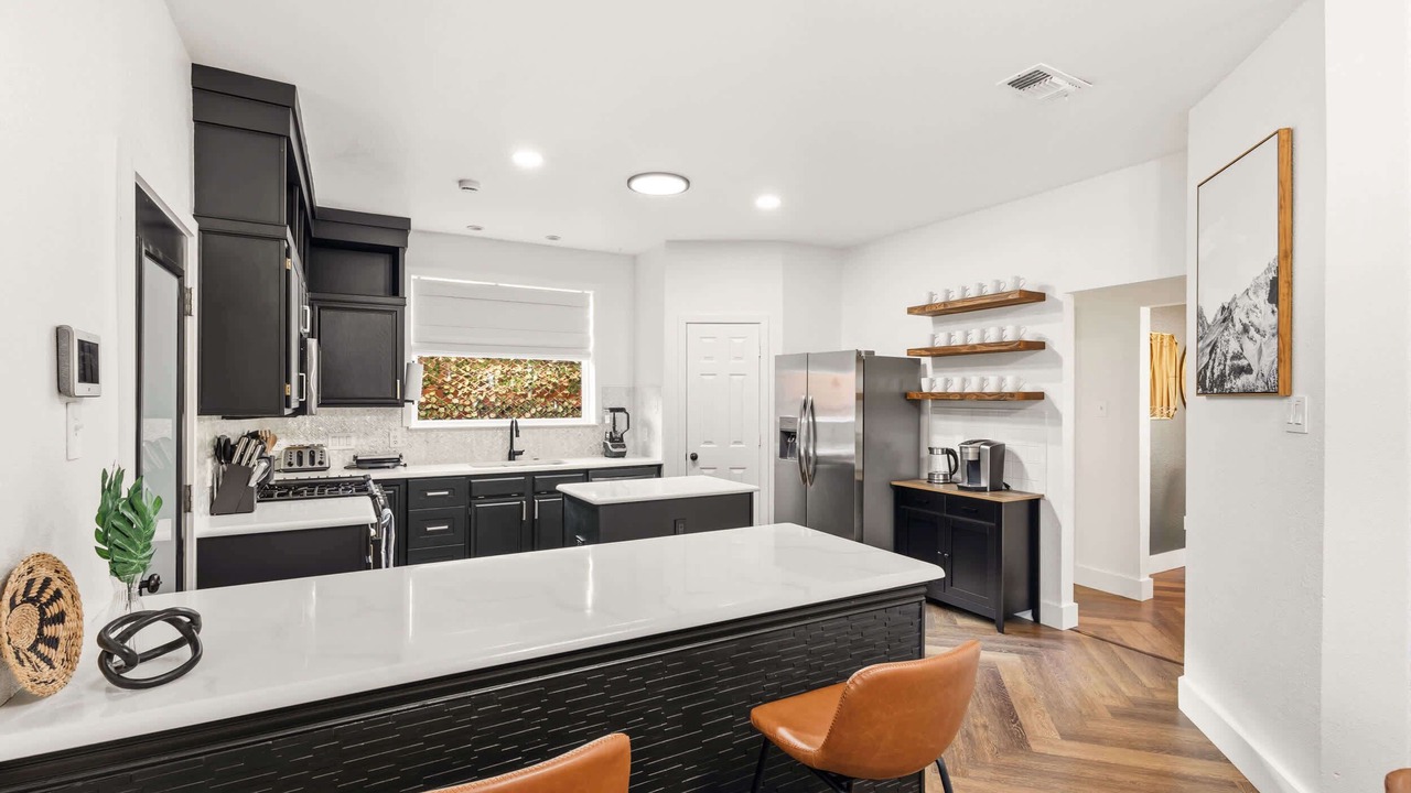 Photo of Kitchen in Far North Dallas