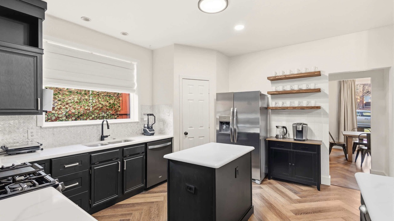 Photo of Kitchen in Far North Dallas