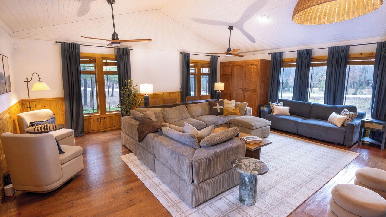 Photo of Livingroom in Birdseye