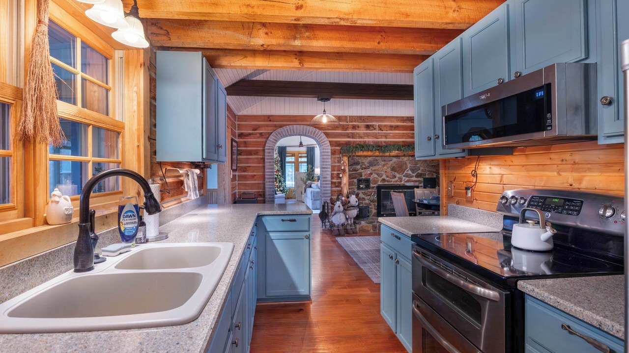 Photo of Kitchen in Birdseye