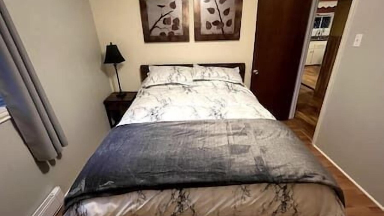 Photo of Bedroom in Stoney Creek