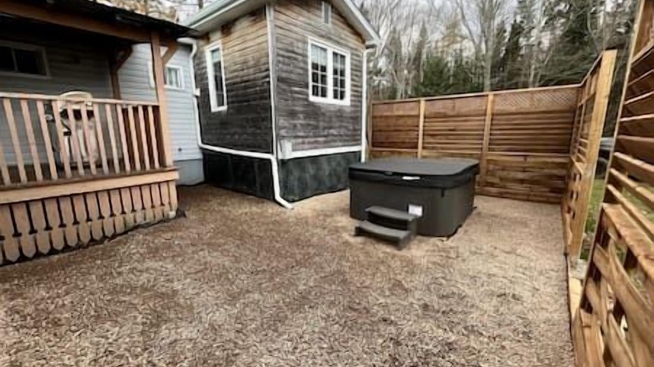 Photo of Patio Balcony in Stoney Creek
