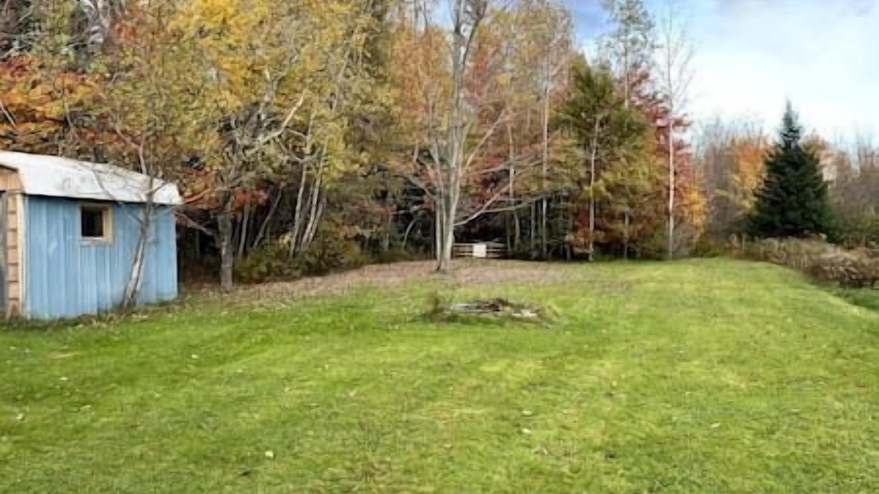 Photo of Outdoor in Stoney Creek